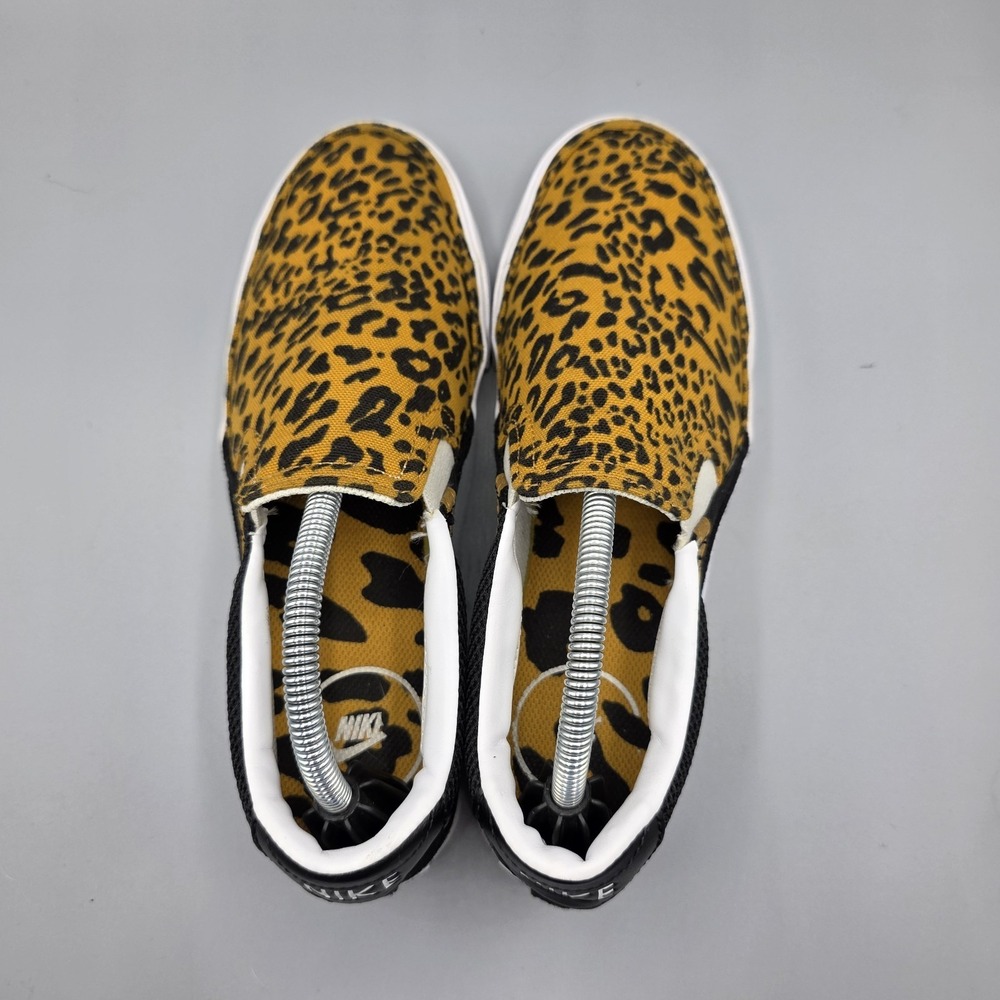 Nike Court Legacy Shoes Womens 6.5 Leopard Cheetah Canvas Slip On Sneakers - Picture 6 of 13